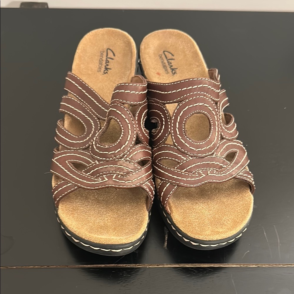 Clarks Bendables Women's Brown sandals